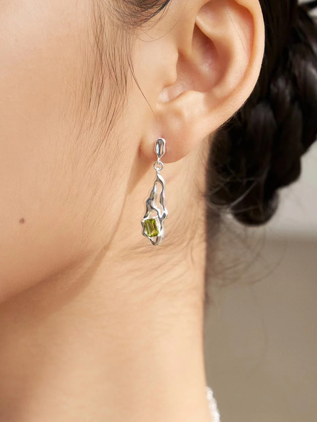 Natural Peridot Silver Earrings E0785