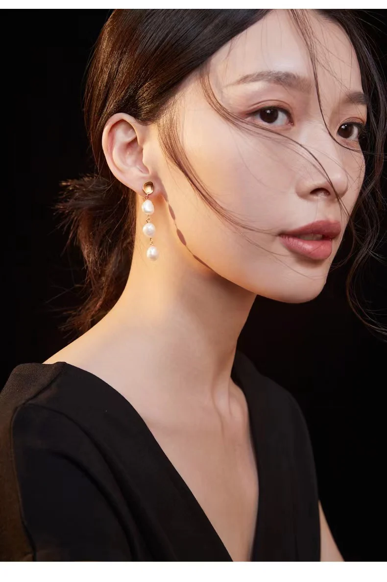 Baroque Vintage Earrings E0641