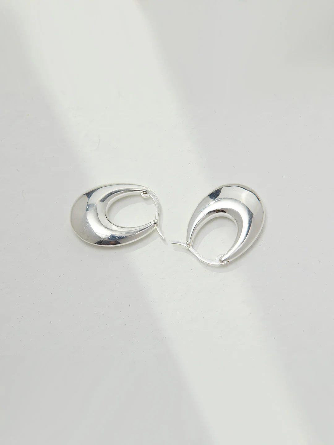 Simple Sterling Silver Earrings E0753-1