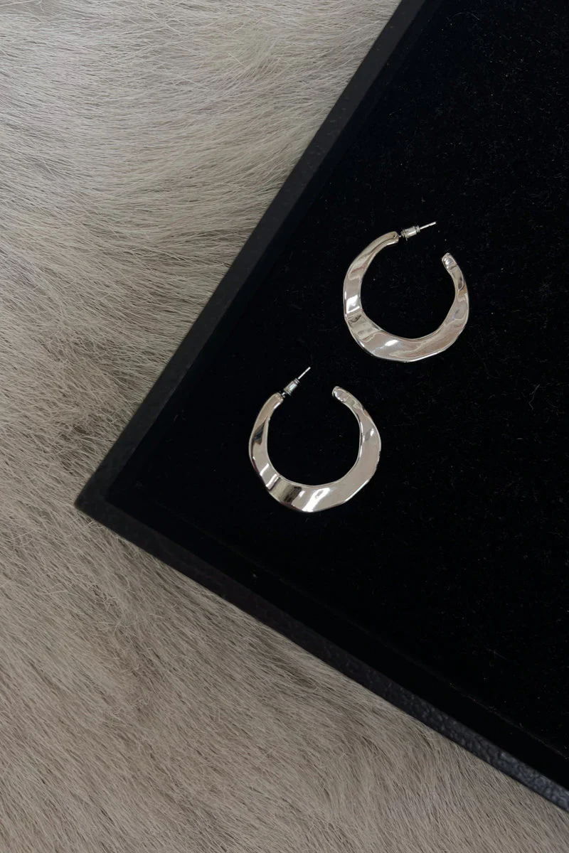 Cara Hammered Hoop Earrings